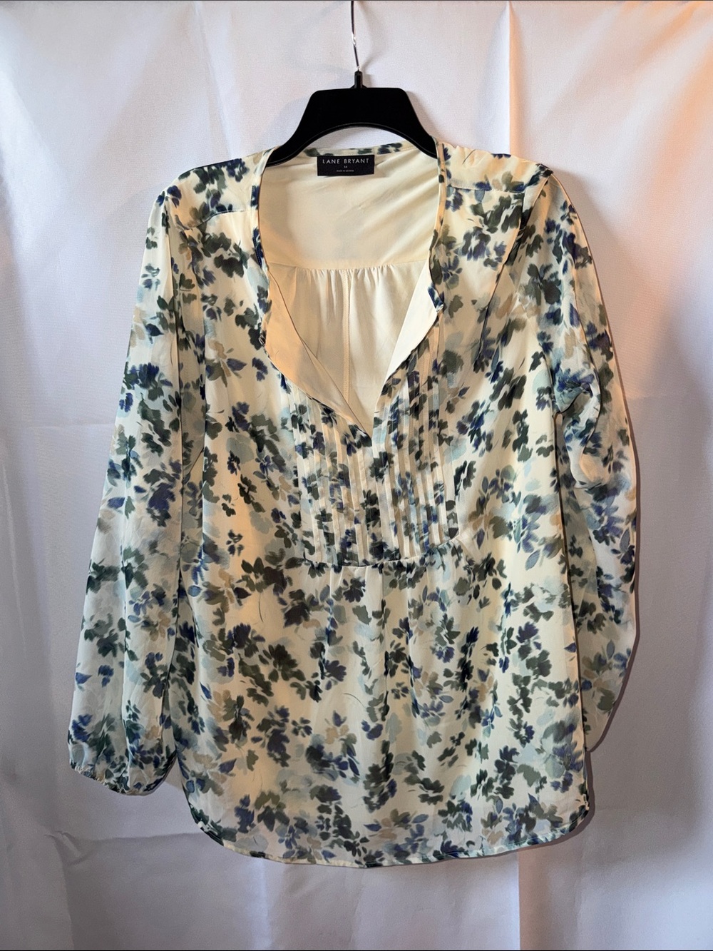 Lane Bryant Cream Floral Pintuck Top - Blue & Green Floral